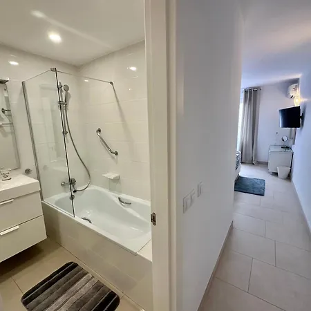 Capitain Jane's Beachside Haven Apartamento Acantilado de los Gigantes