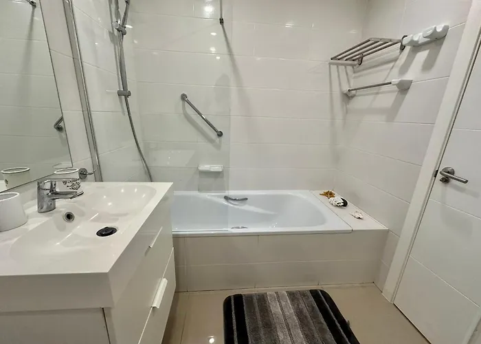 Capitain Jane's Beachside Haven