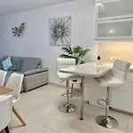 Apartamento Capitain Jane's Beachside Haven *