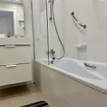Capitain Jane's Beachside Haven Apartamento *