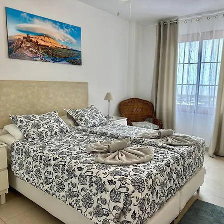 Capitain Jane's Beachside Haven