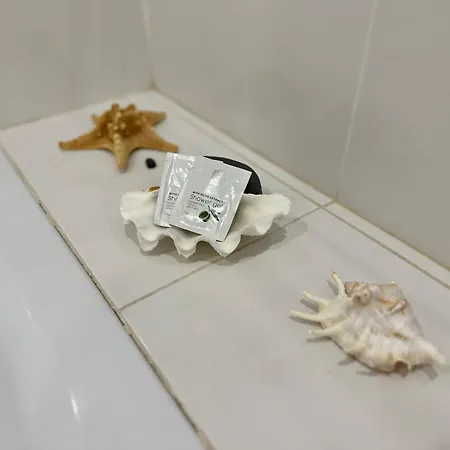 Capitain Jane's Beachside Haven