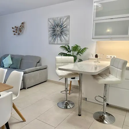 Apartment Capitain Jane's Beachside Haven *