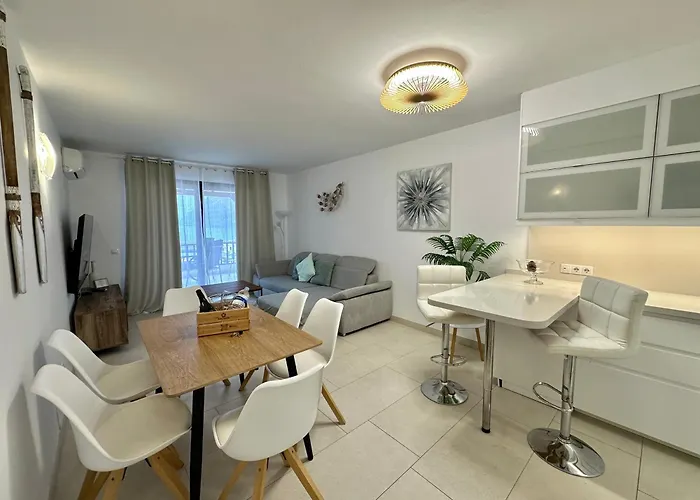 Capitain Jane's Beachside Haven אקנטילדו דה לוס גיגנטס