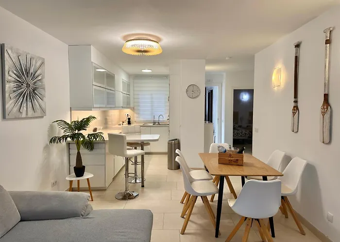 Capitain Jane's Beachside Haven *